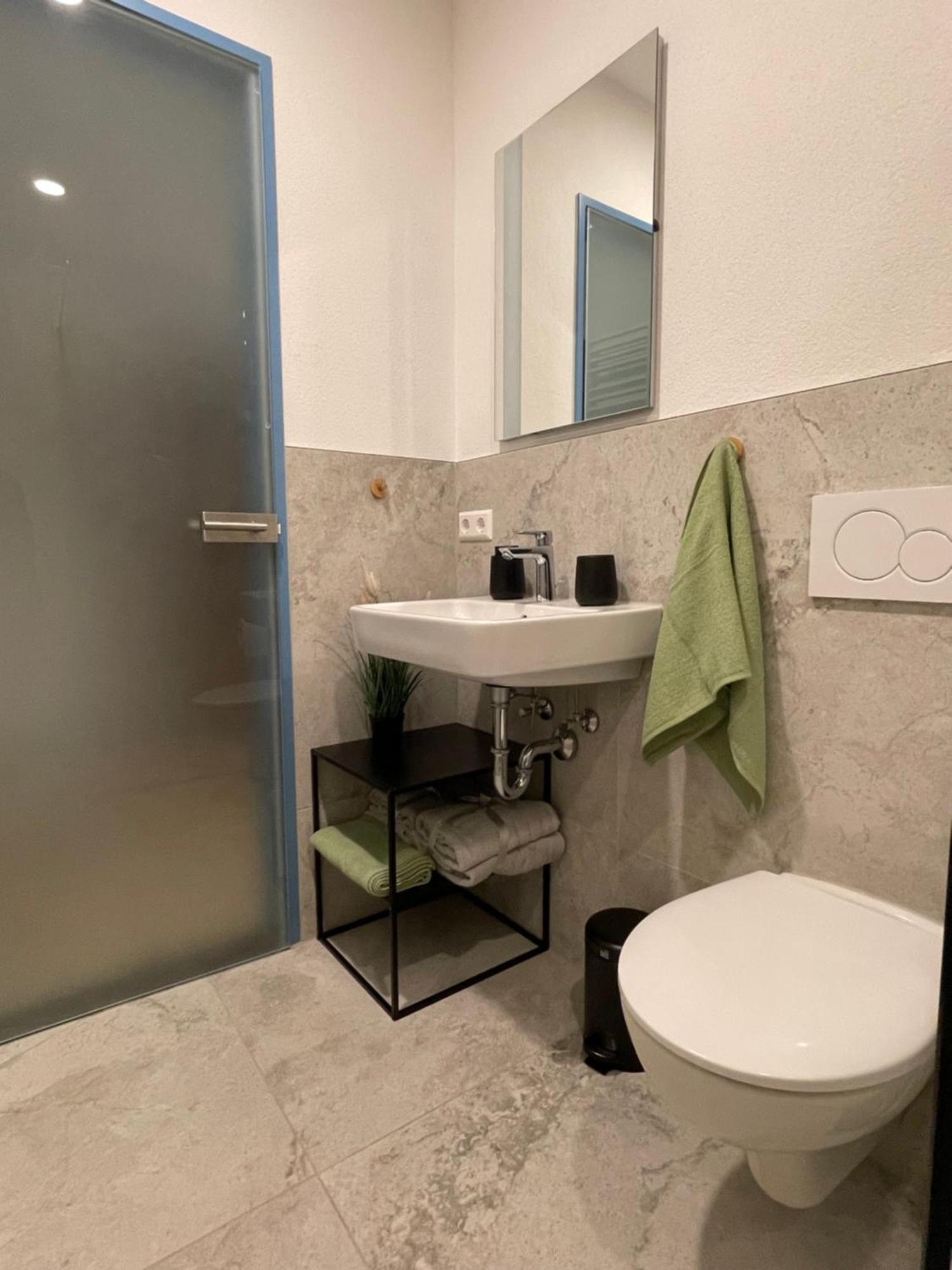 Wunderschoenes Apartment Am Schloessle Zentrum Pforzheim Eksteriør bilde