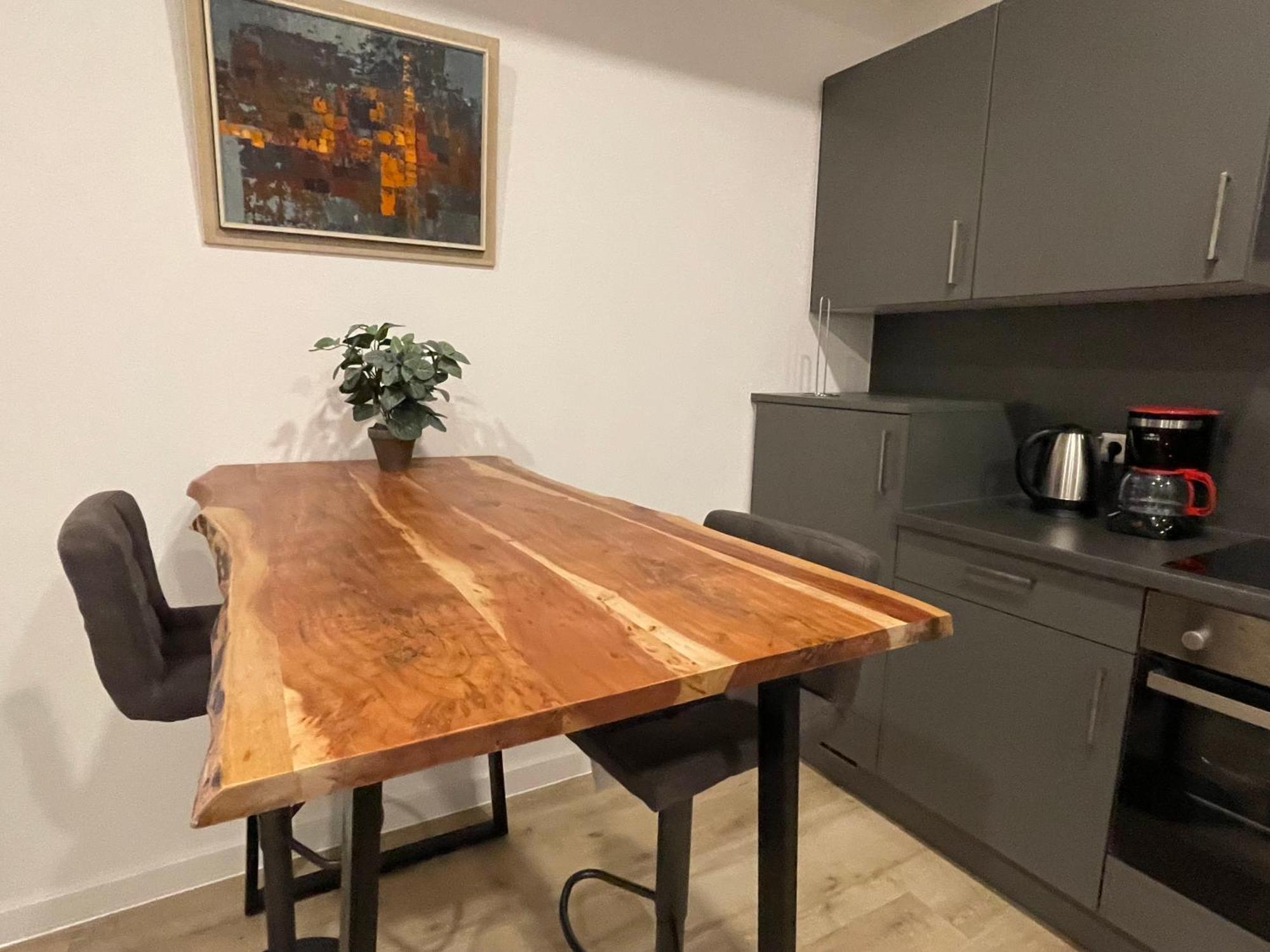 Wunderschoenes Apartment Am Schloessle Zentrum Pforzheim Eksteriør bilde