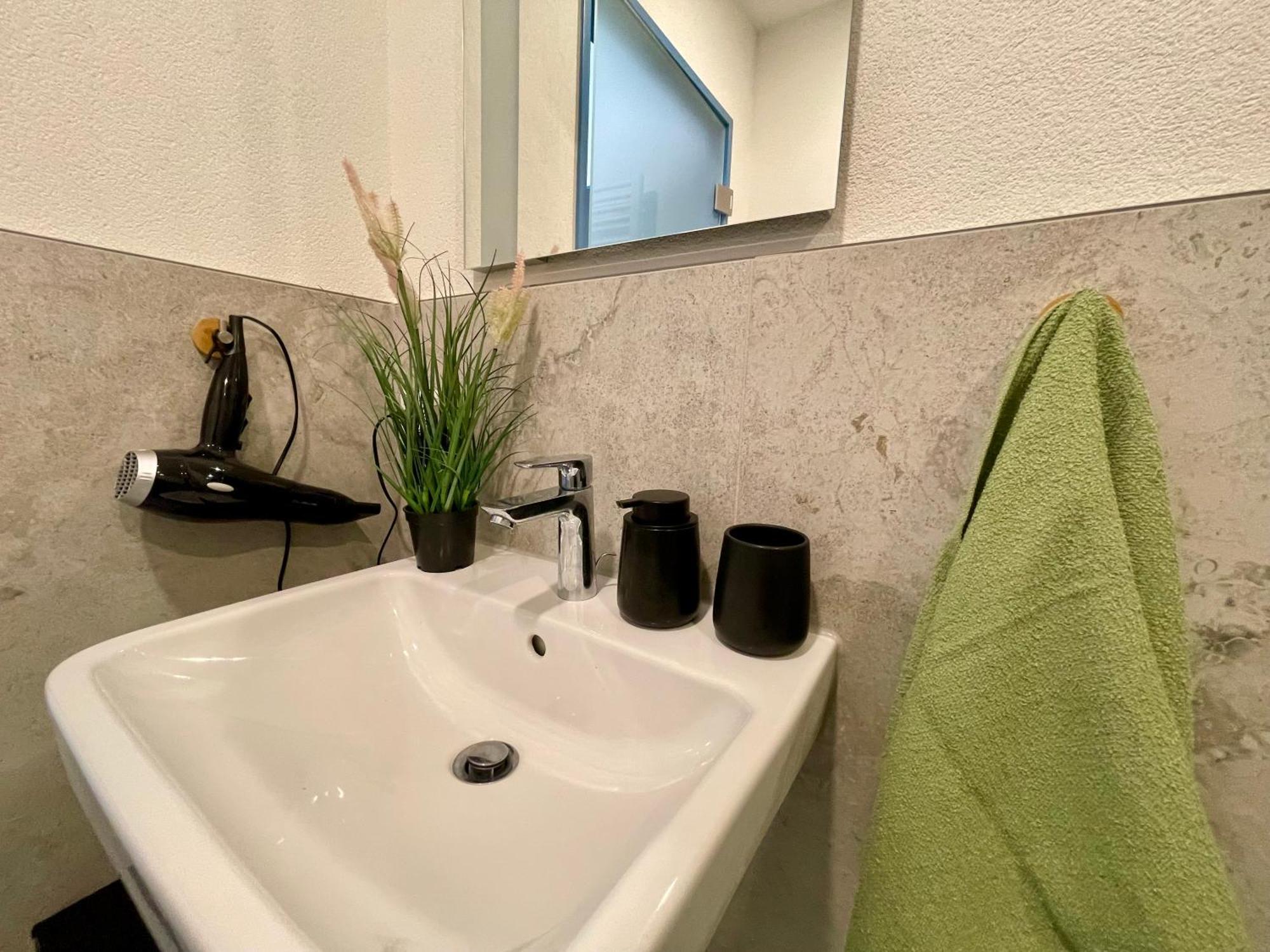 Wunderschoenes Apartment Am Schloessle Zentrum Pforzheim Eksteriør bilde