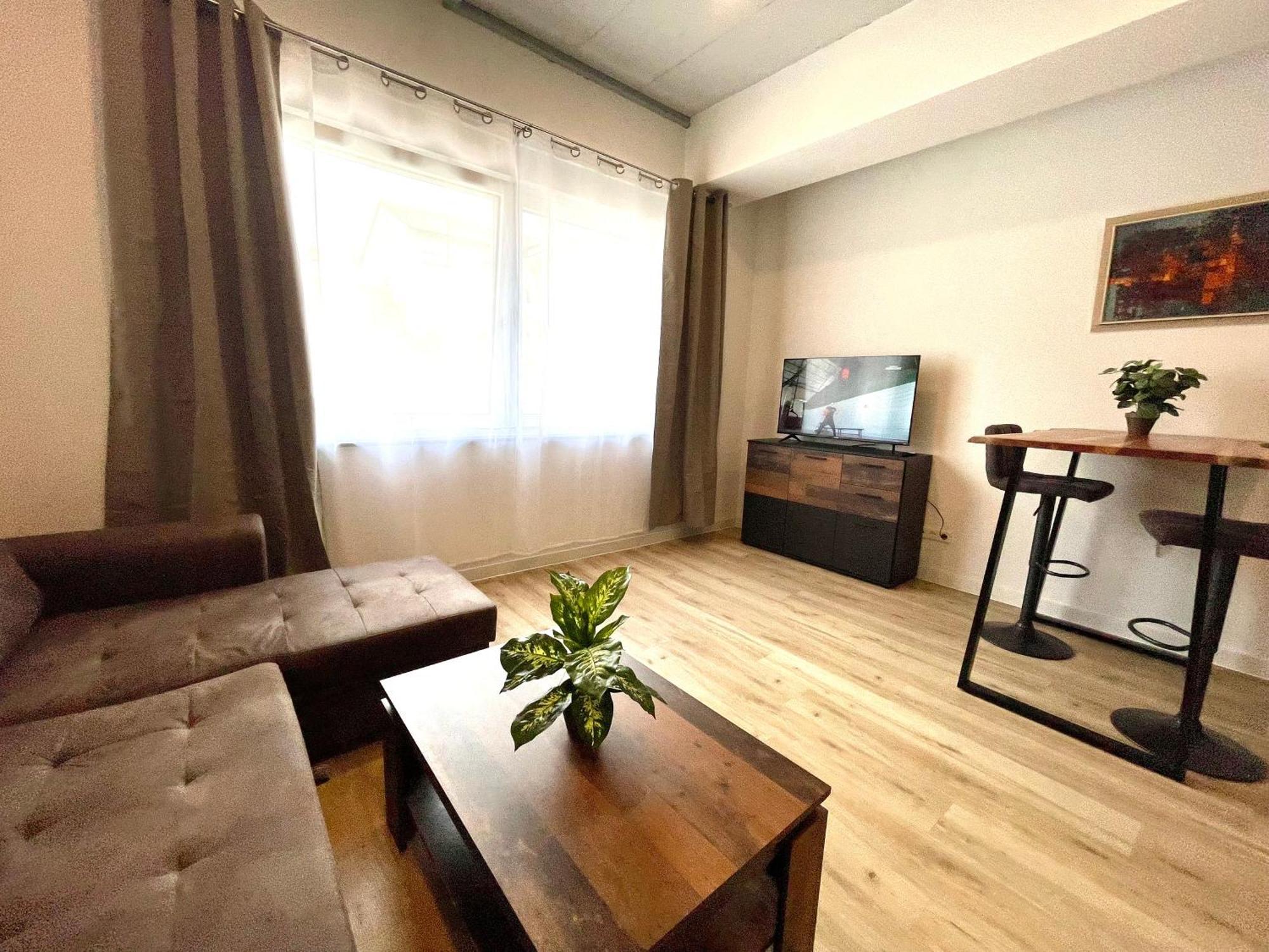 Wunderschoenes Apartment Am Schloessle Zentrum Pforzheim Eksteriør bilde